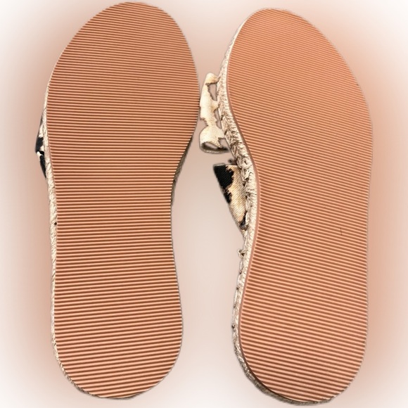 H&M Leopard Print Sandals - Black and Tan - Picture 4 of 5